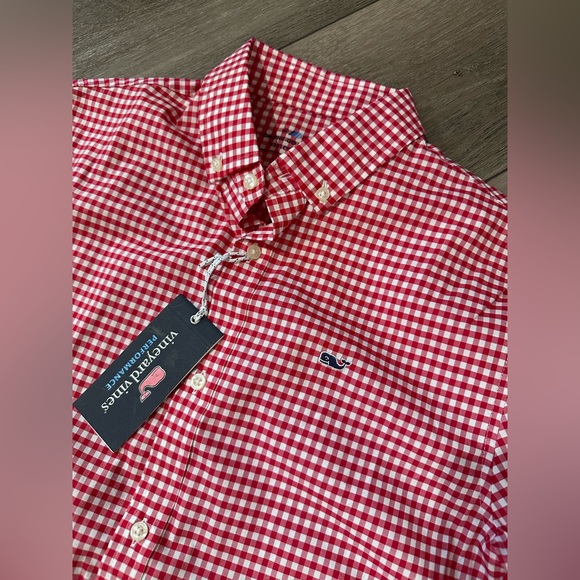Vineyard Vines | Red Gingham Button Up Shirt | Boys Size Large (NEW) - Picture 4 of 4